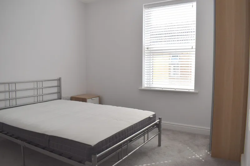 2 Bed Terraced house // Aug 2026 - Image 2